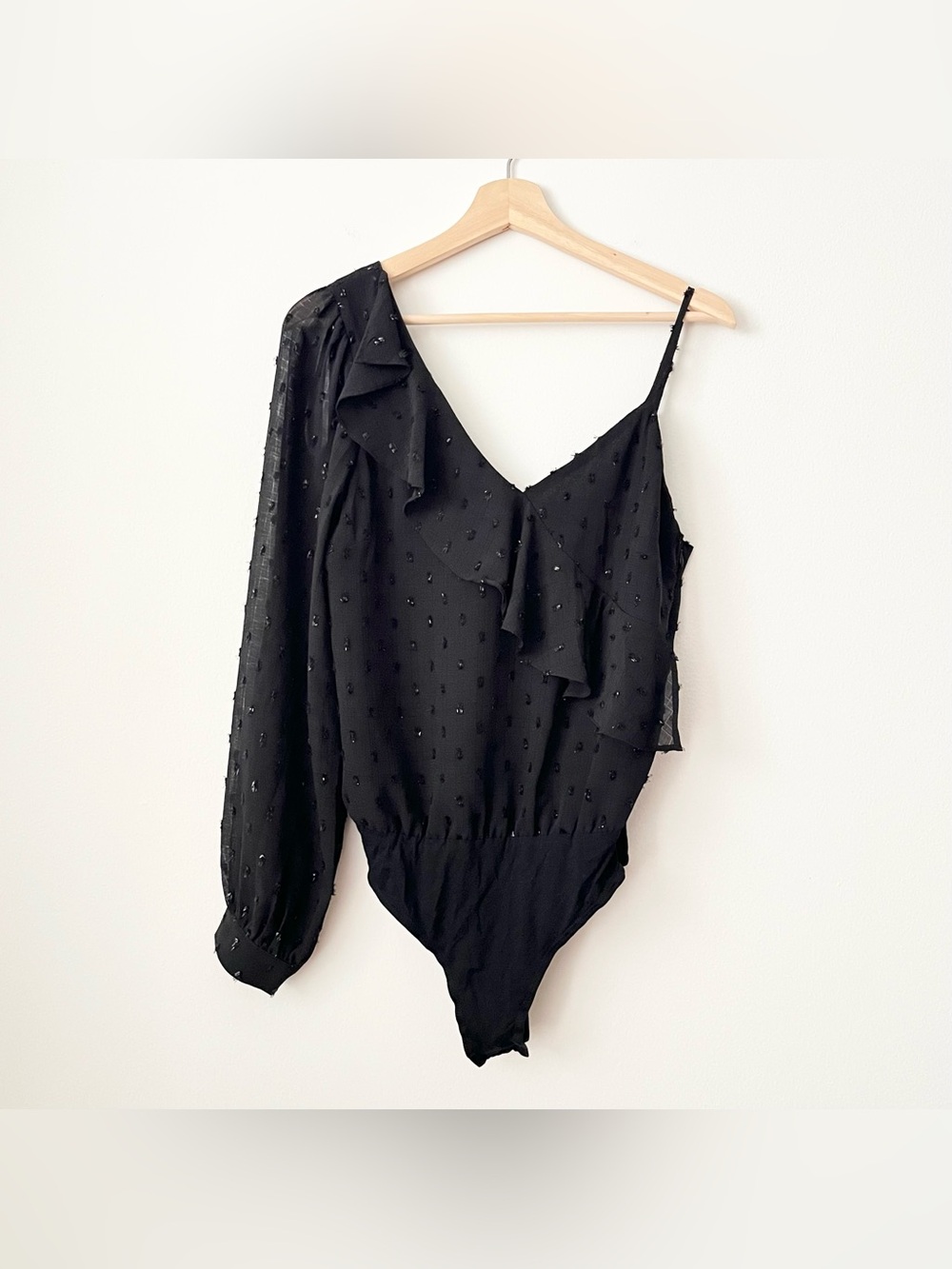 NWT Lulus Women's Bodysuit Ruffled Single Sleeve Black Sheer Textured Size S